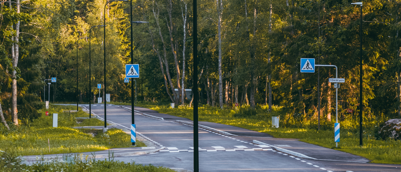 Kangru Kodu infrastruktuur on valmis; looduslik kõrghaljastus pakub koheselt eeliseid nii kõrge elukvaliteedi kui rohelisema elustiili osas